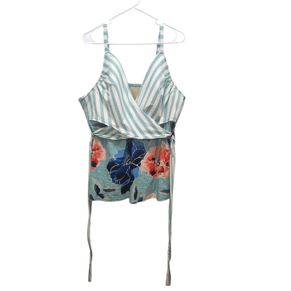 Swim by Cacique Tankini Swim Top Plus Size 24 Light Blue White Striped Floral